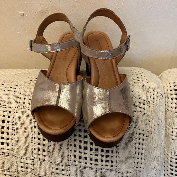 Ten Points Silver Open Toed Sandal Soft Sole Clogs - Picture 12 of 13